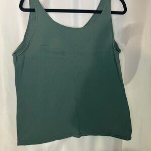 Duluth Trading Co. Scoop Neck No Yank Reversible Tank Top — Green